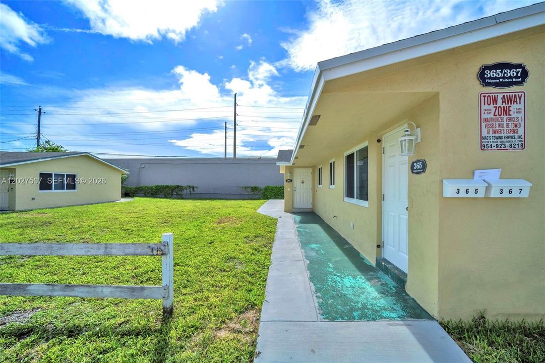 For Rent: $2,300 (2 beds, 1 baths, 1864 Square Feet)