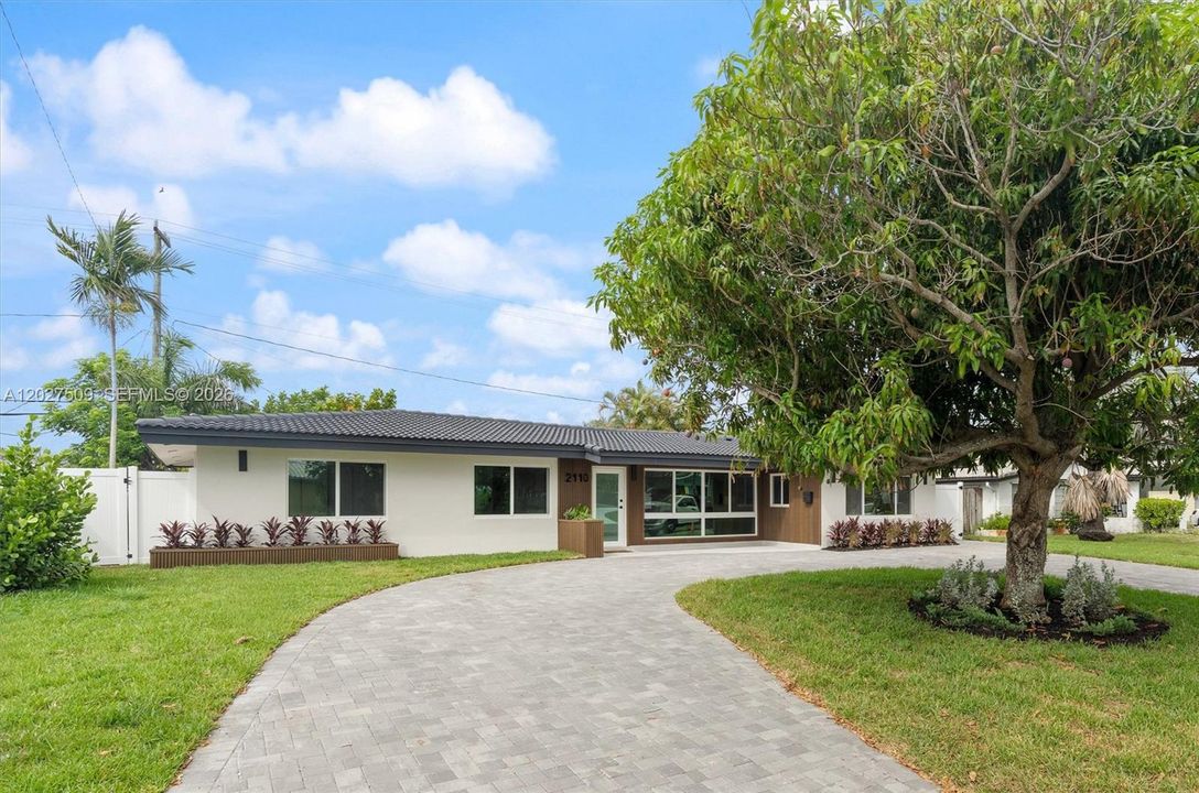 For Sale: $1,195,000 (4 beds, 3 baths, 0 Square Feet)
