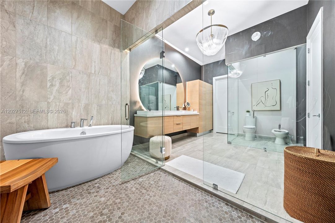For Sale: $2,100,000 (4 beds, 4 baths, 3996 Square Feet)