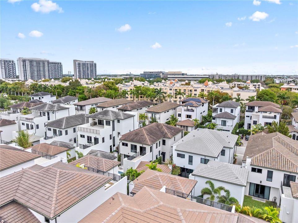 For Sale: $2,100,000 (4 beds, 4 baths, 3996 Square Feet)