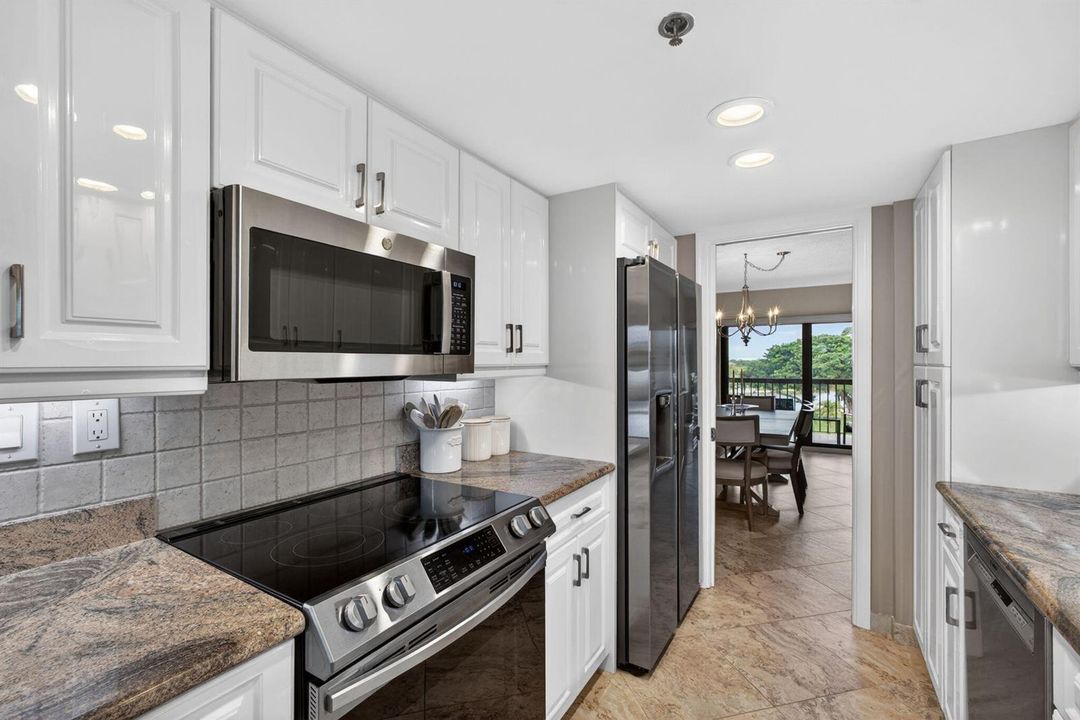 Kitchen 3