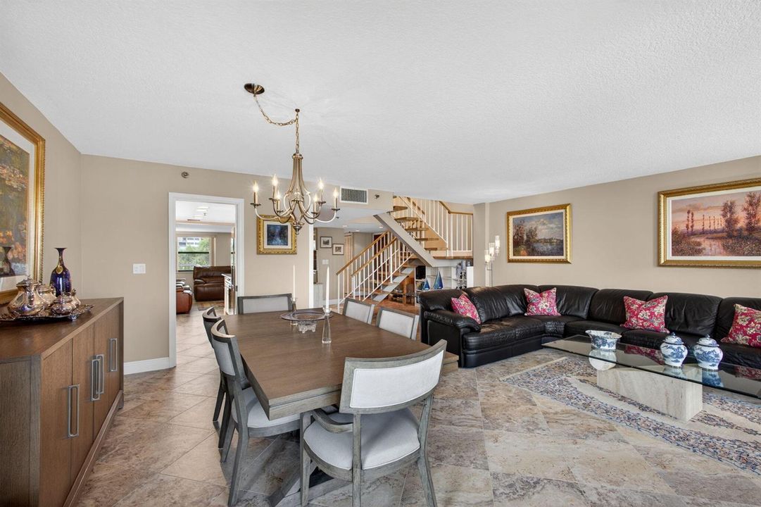 Dining into the Living room