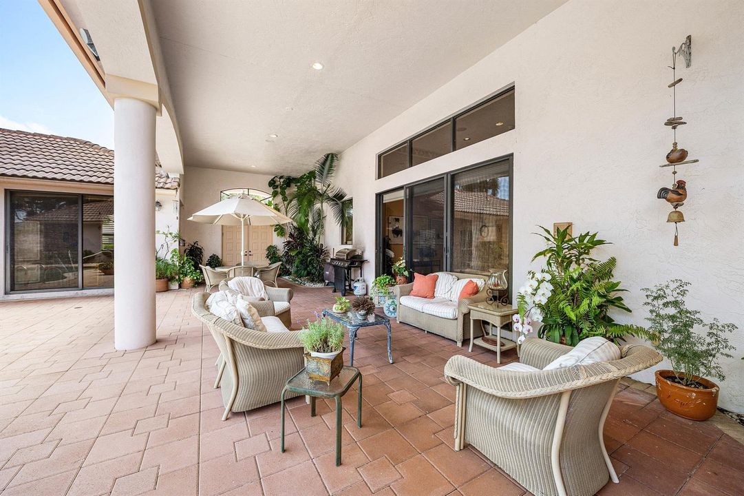 038-4727BocaireBoulevard-BocaRaton-FL-33