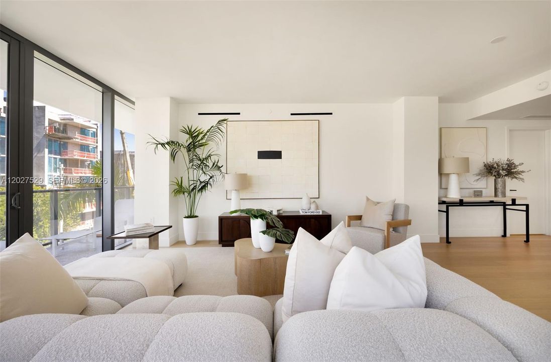 For Sale: $3,650,000 (3 beds, 3 baths, 2326 Square Feet)