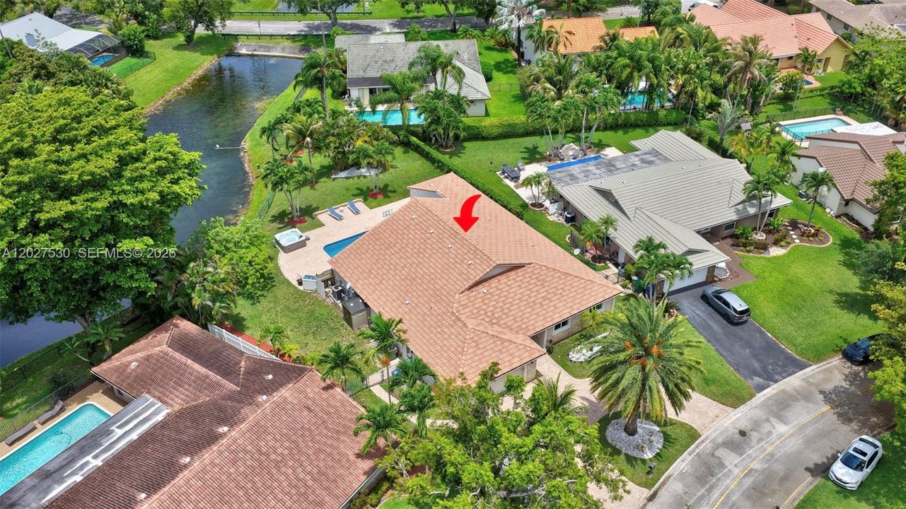 For Sale: $990,000 (4 beds, 2 baths, 2859 Square Feet)