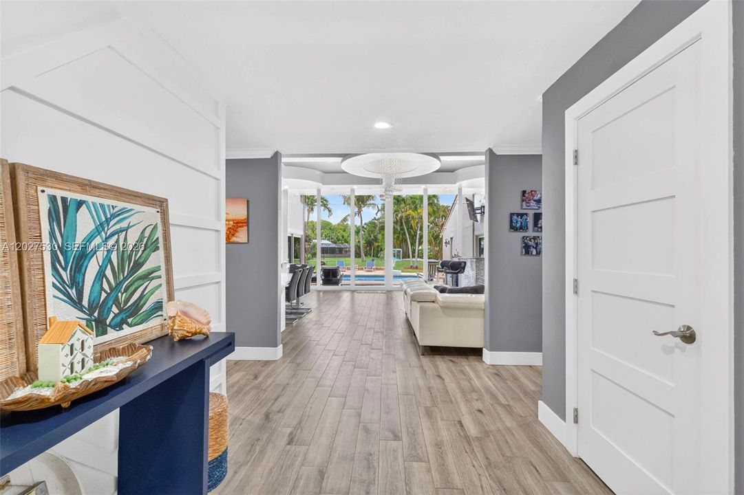 For Sale: $990,000 (4 beds, 2 baths, 2859 Square Feet)