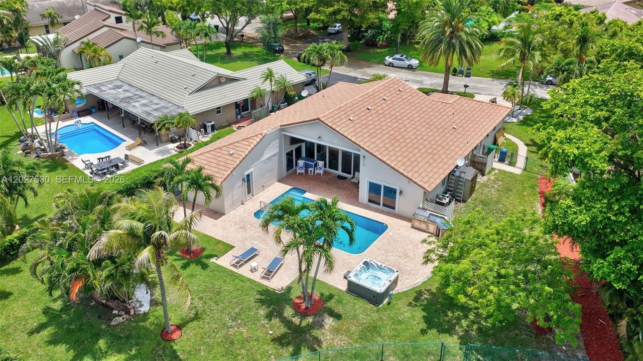 For Sale: $990,000 (4 beds, 2 baths, 2859 Square Feet)