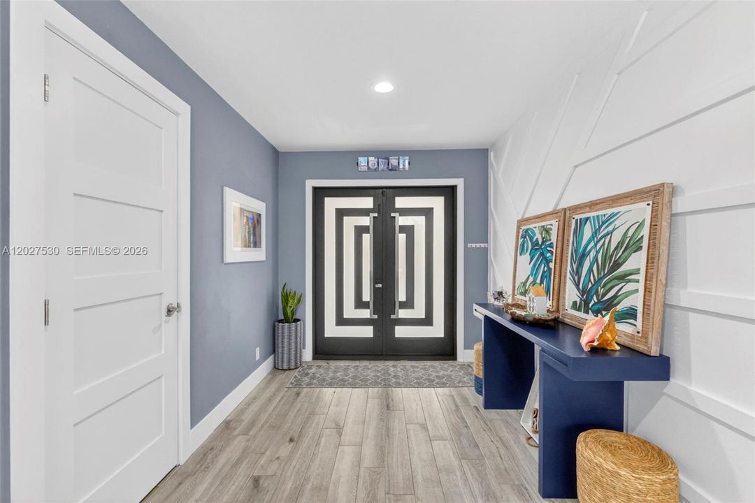 For Sale: $990,000 (4 beds, 2 baths, 2859 Square Feet)