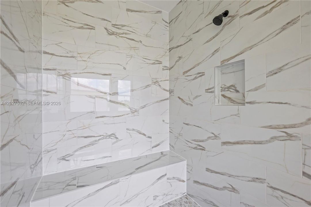 For Rent: $9,000 (5 beds, 5 baths, 5334 Square Feet)