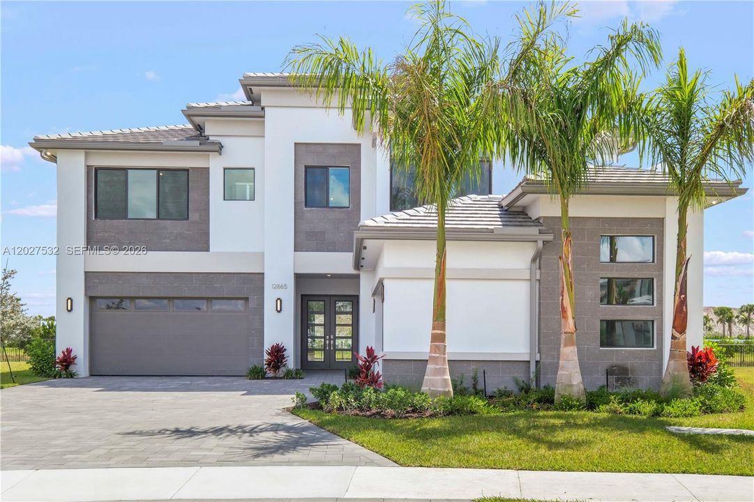 For Rent: $9,000 (5 beds, 5 baths, 5334 Square Feet)