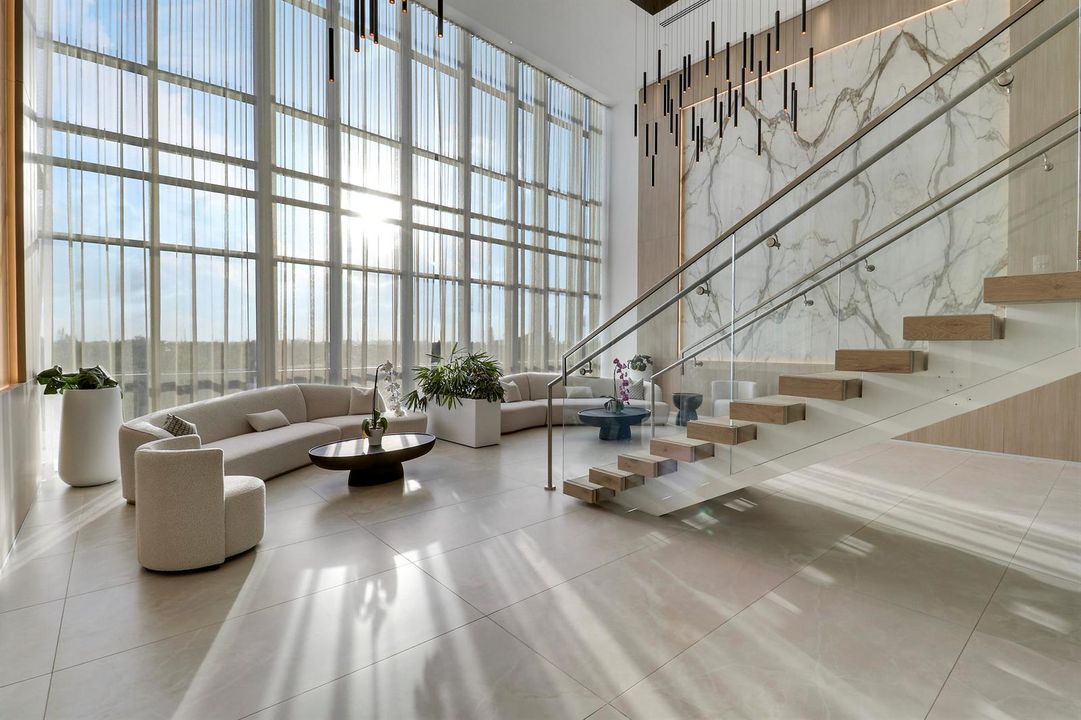 Lounge area 5th floor