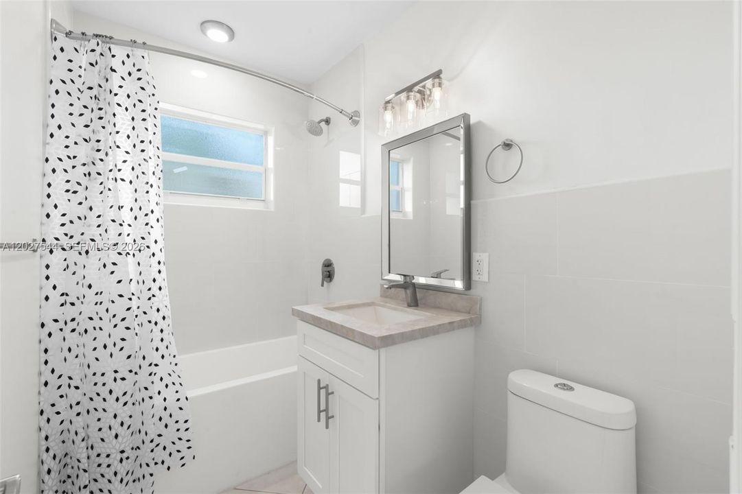En Venta: $399,900 (3 camas, 1 baños, 805 Pies cuadrados)