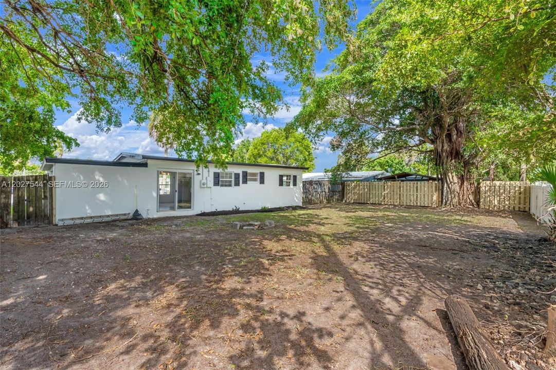 En Venta: $399,900 (3 camas, 1 baños, 805 Pies cuadrados)