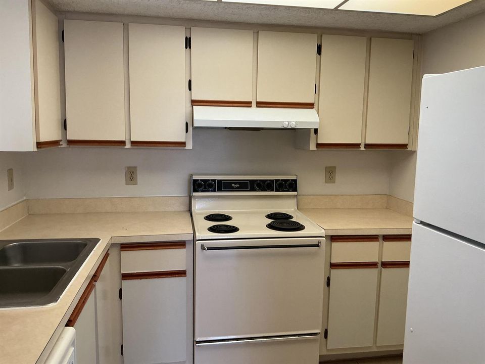 kitchen 3