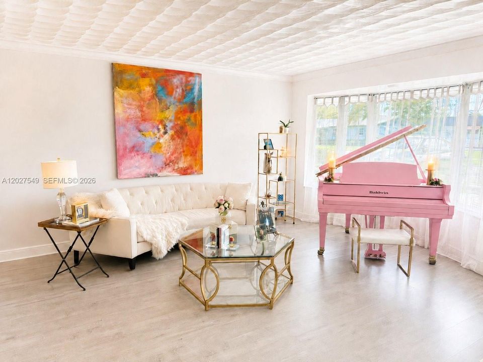 For Sale: $1,199,000 (4 beds, 2 baths, 2600 Square Feet)