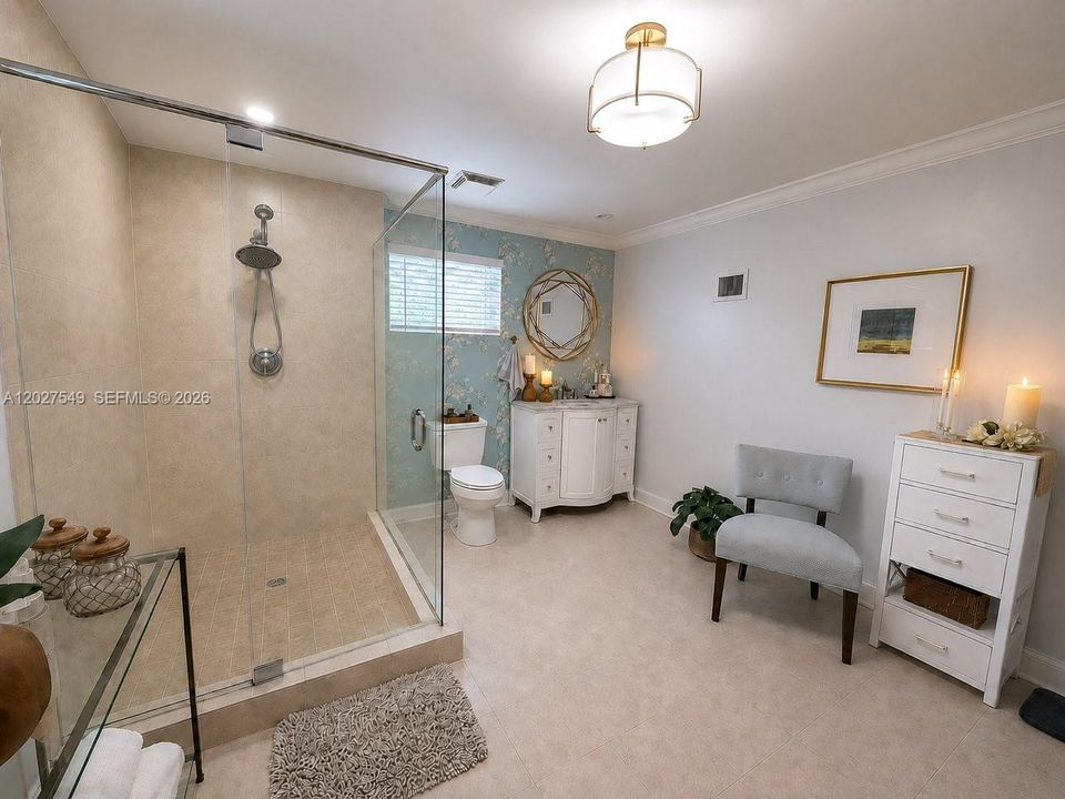 For Sale: $1,199,000 (4 beds, 2 baths, 2600 Square Feet)