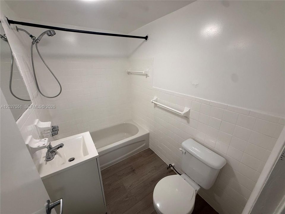 For Rent: $1,975 (1 beds, 1 baths, 0 Square Feet)