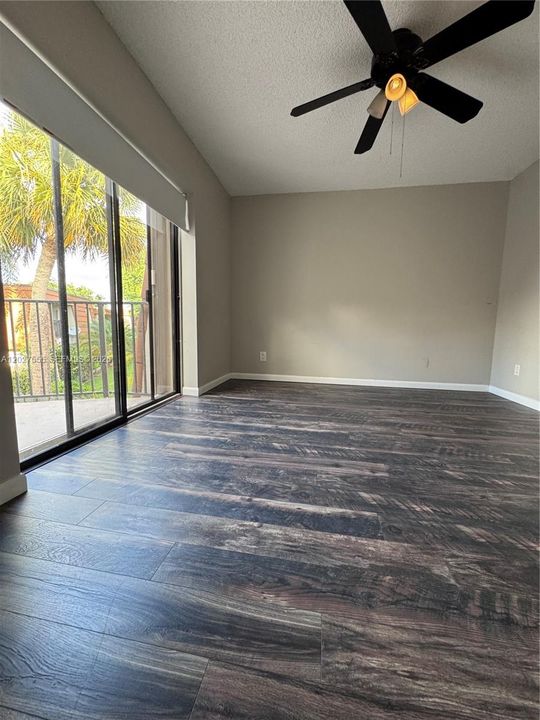 For Sale: $459,900 (3 beds, 2 baths, 1628 Square Feet)