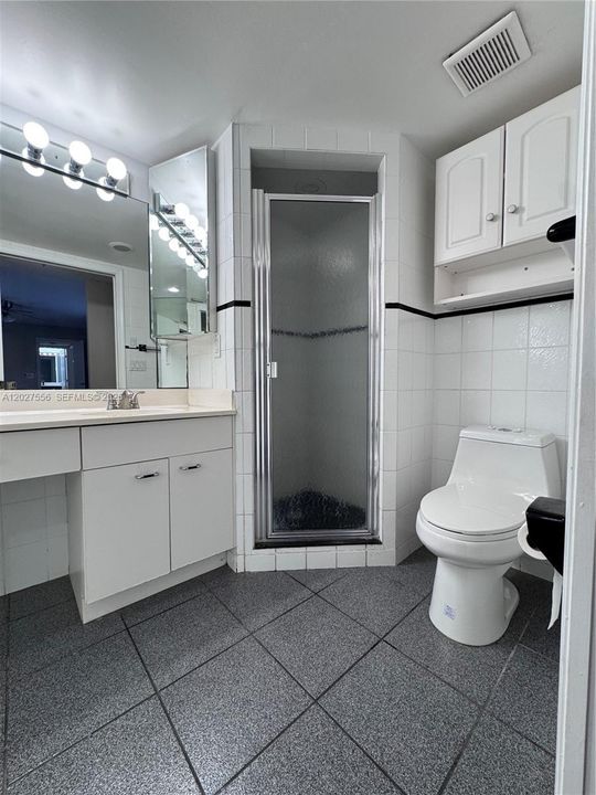 For Sale: $459,900 (3 beds, 2 baths, 1628 Square Feet)