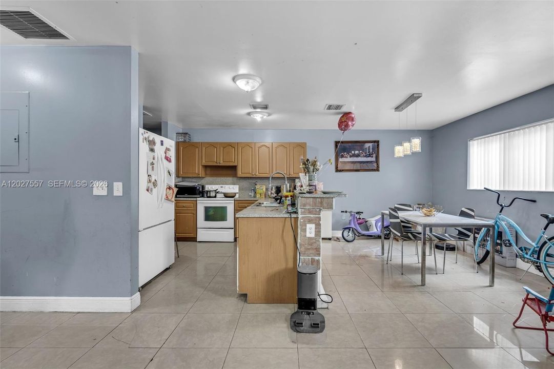 For Sale: $1,400,000 (0 beds, 0 baths, 3768 Square Feet)
