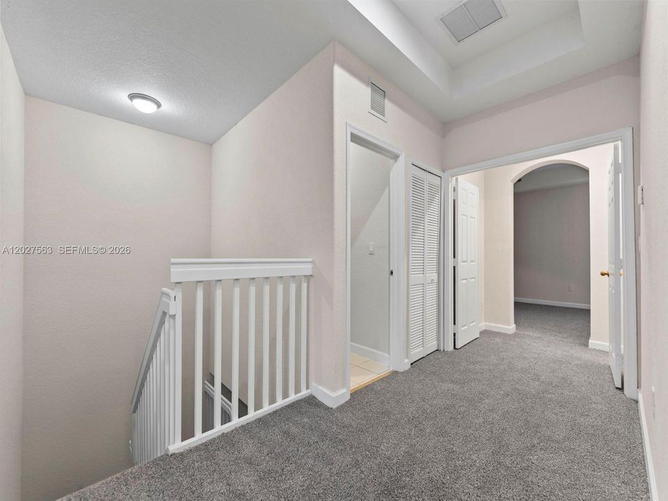 For Sale: $369,999 (4 beds, 3 baths, 1965 Square Feet)