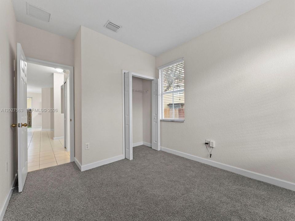 For Sale: $369,999 (4 beds, 3 baths, 1965 Square Feet)