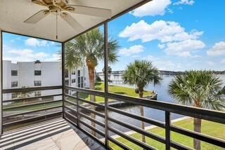 13-301_Circle_Bay-34