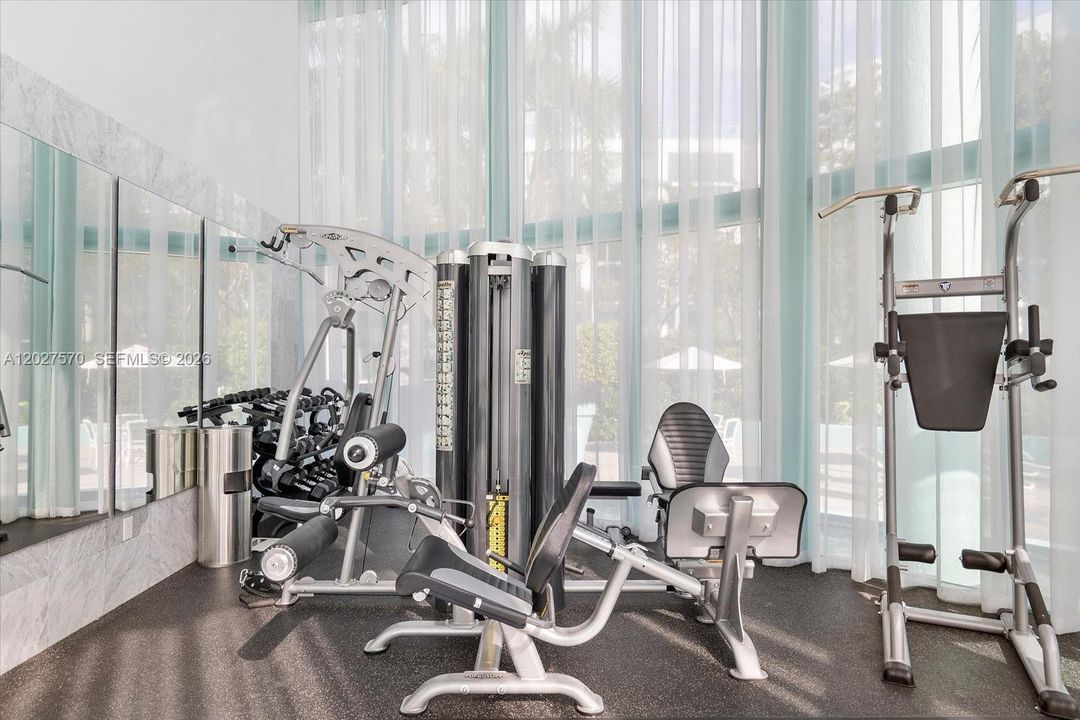For Rent: $5,100 (2 beds, 2 baths, 1300 Square Feet)