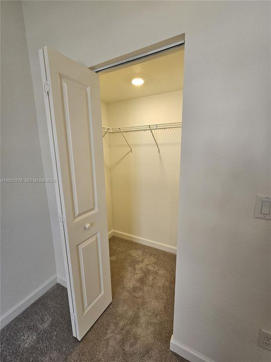В аренду: $2,500 (3 спален, 3 ванн, 1328 Квадратных фут)