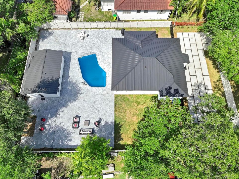 В аренду: $8,900 (4 спален, 3 ванн, 1679 Квадратных фут)