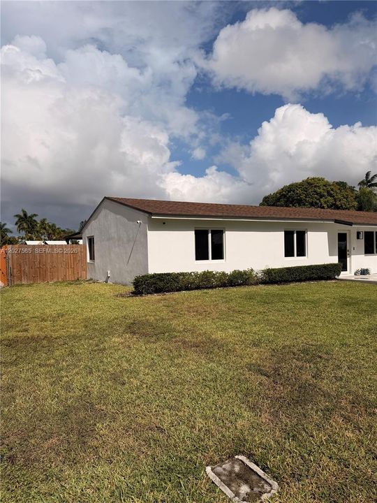 For Sale: $629,999 (3 beds, 2 baths, 1393 Square Feet)