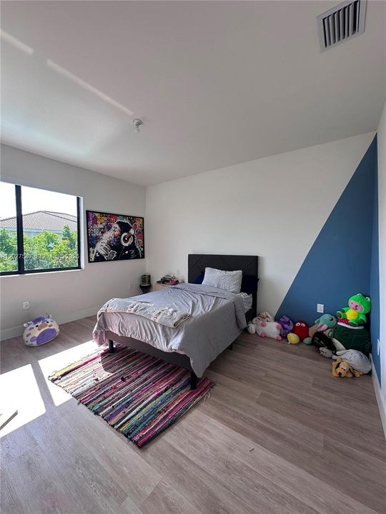 En Venta: $1,400,000 (5 camas, 4 baños, 3559 Pies cuadrados)