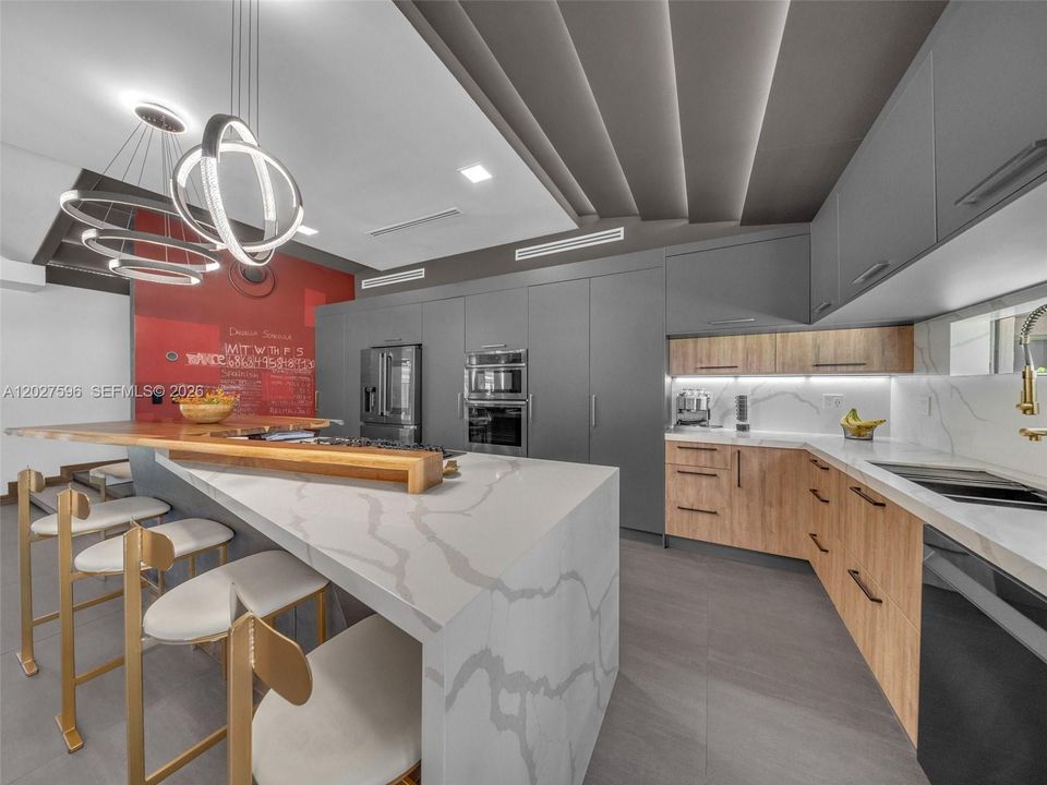 For Sale: $1,950,000 (4 beds, 4 baths, 2245 Square Feet)