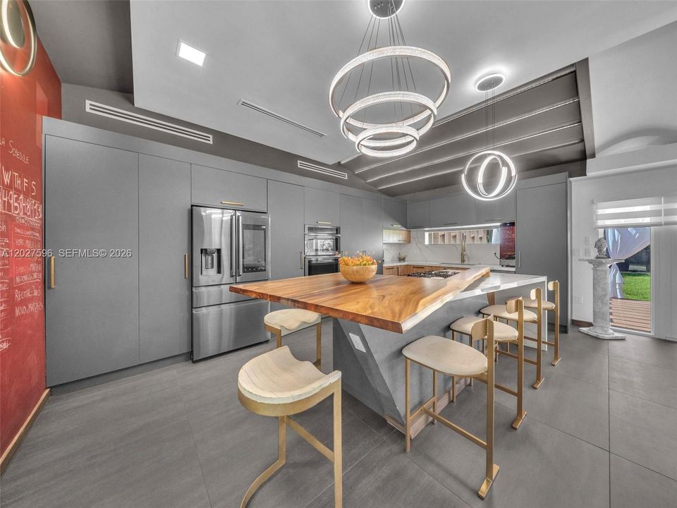 For Sale: $1,950,000 (4 beds, 4 baths, 2245 Square Feet)