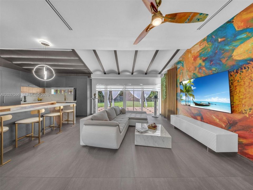 For Sale: $1,950,000 (4 beds, 4 baths, 2245 Square Feet)
