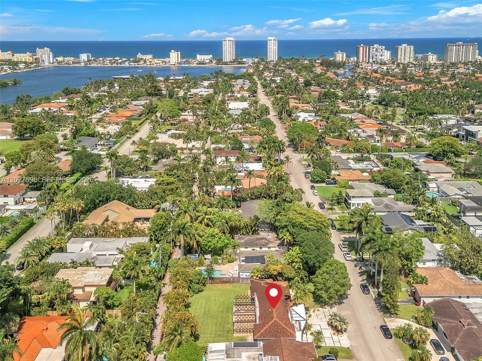 For Sale: $1,950,000 (4 beds, 4 baths, 2245 Square Feet)