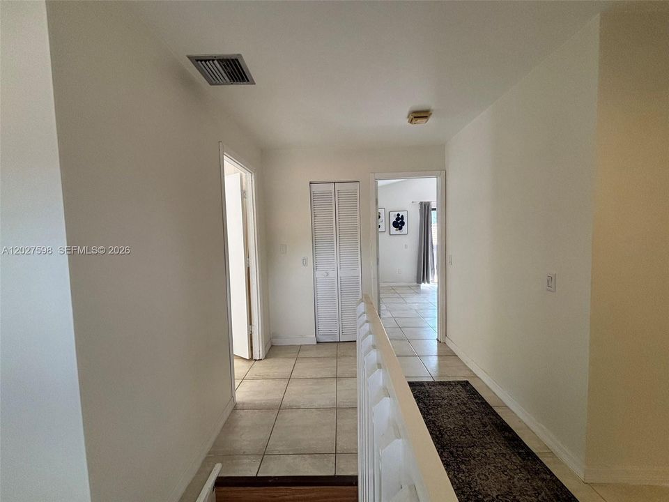 For Sale: $448,800 (3 beds, 2 baths, 1560 Square Feet)