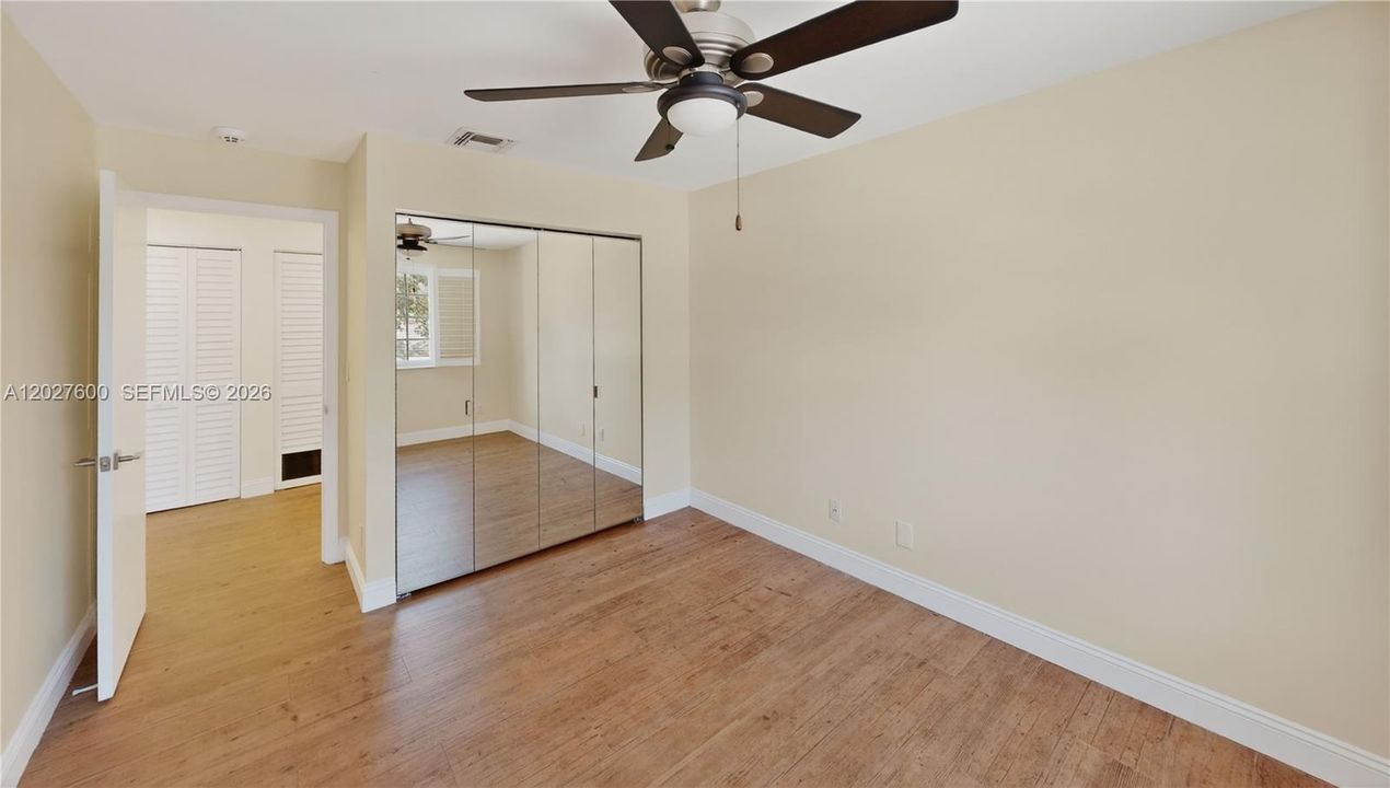 For Sale: $599,900 (3 beds, 2 baths, 1638 Square Feet)