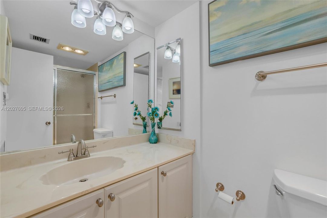 For Sale: $349,000 (2 beds, 2 baths, 1785 Square Feet)