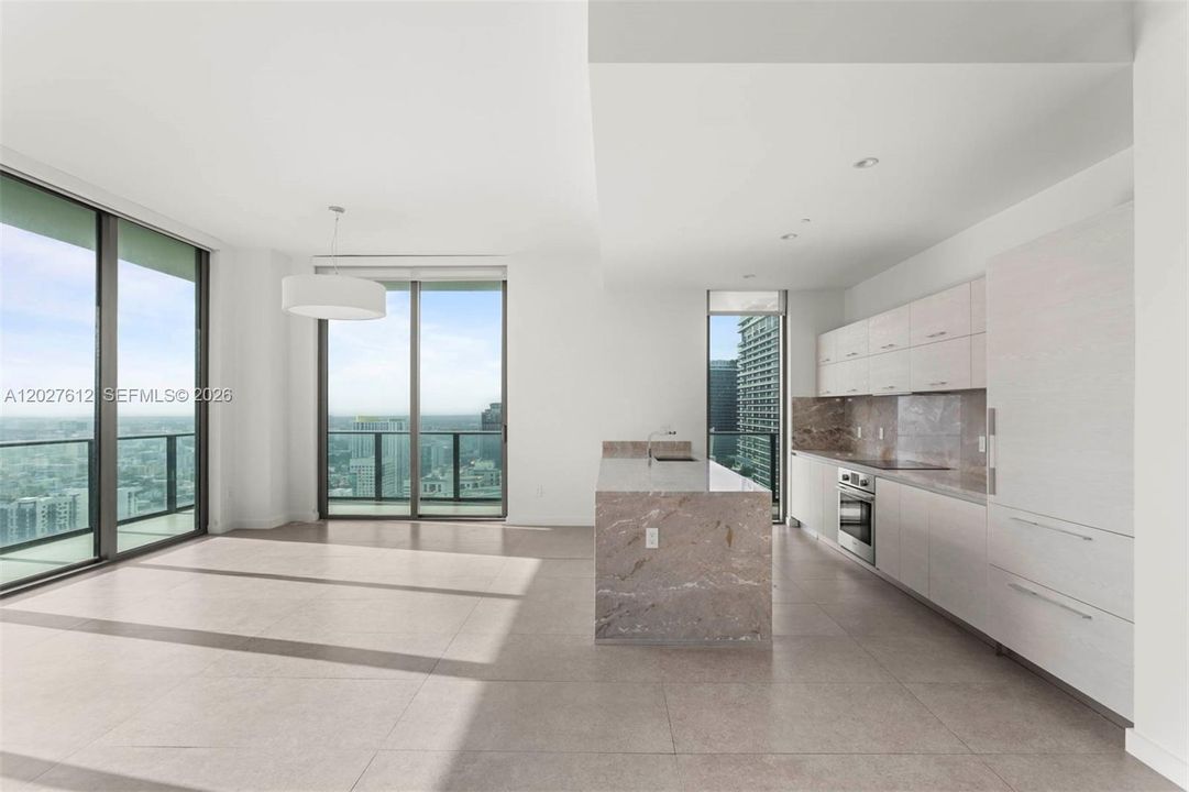 For Sale: $1,599,000 (3 beds, 2 baths, 1711 Square Feet)