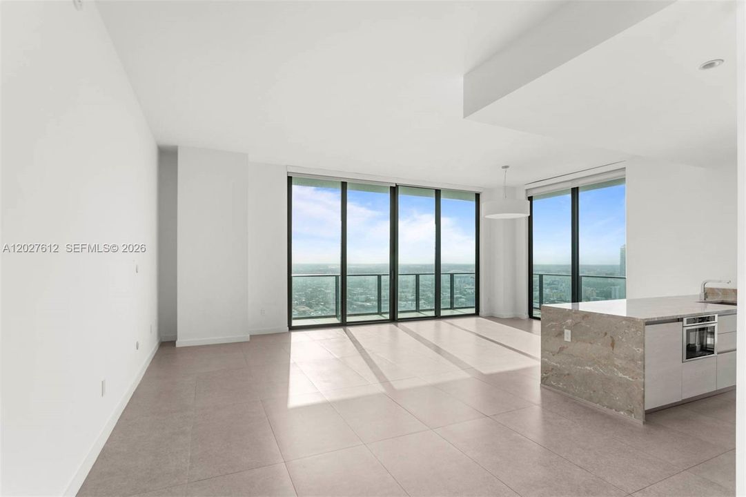For Sale: $1,599,000 (3 beds, 2 baths, 1711 Square Feet)