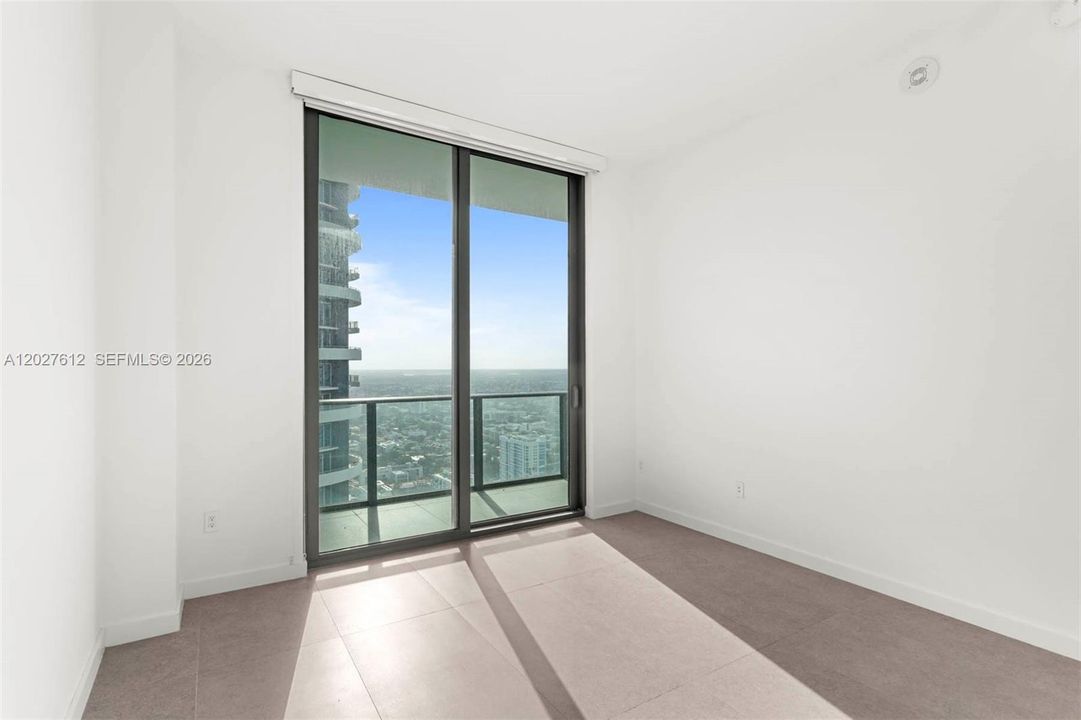 For Sale: $1,599,000 (3 beds, 2 baths, 1711 Square Feet)