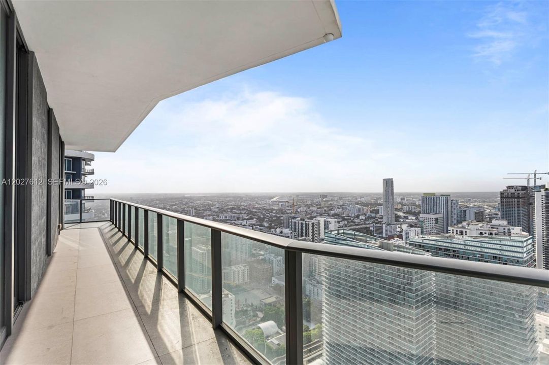 For Sale: $1,599,000 (3 beds, 2 baths, 1711 Square Feet)