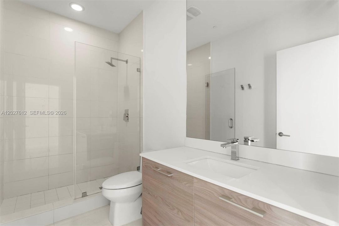 For Sale: $1,599,000 (3 beds, 2 baths, 1711 Square Feet)