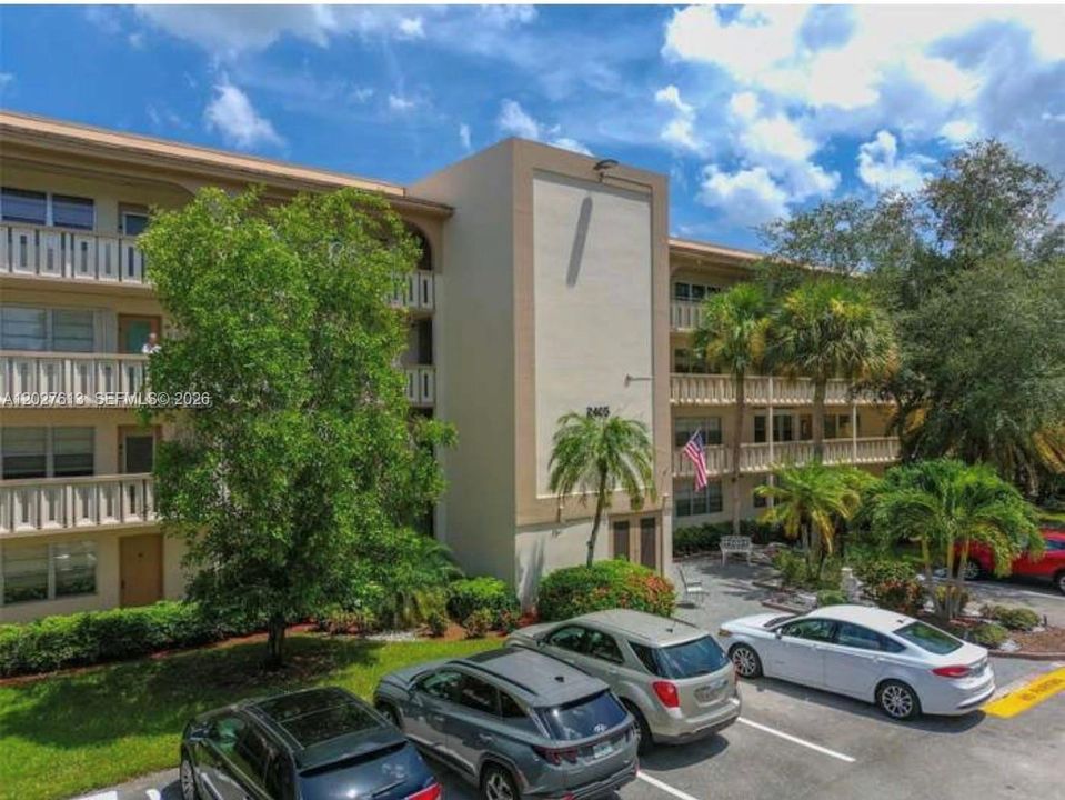 For Sale: $219,000 (2 beds, 2 baths, 1156 Square Feet)