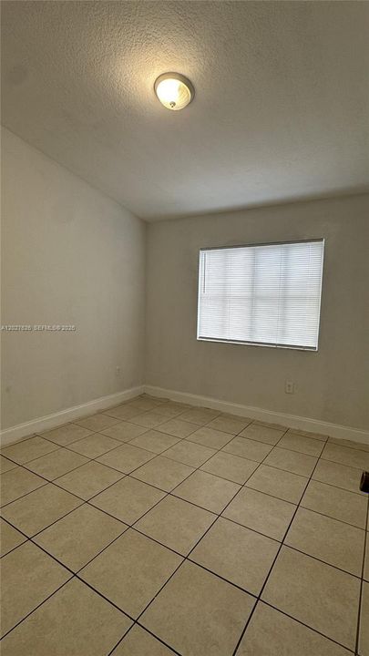 Recently Rented: $1,800 (2 beds, 2 baths, 919 Square Feet)