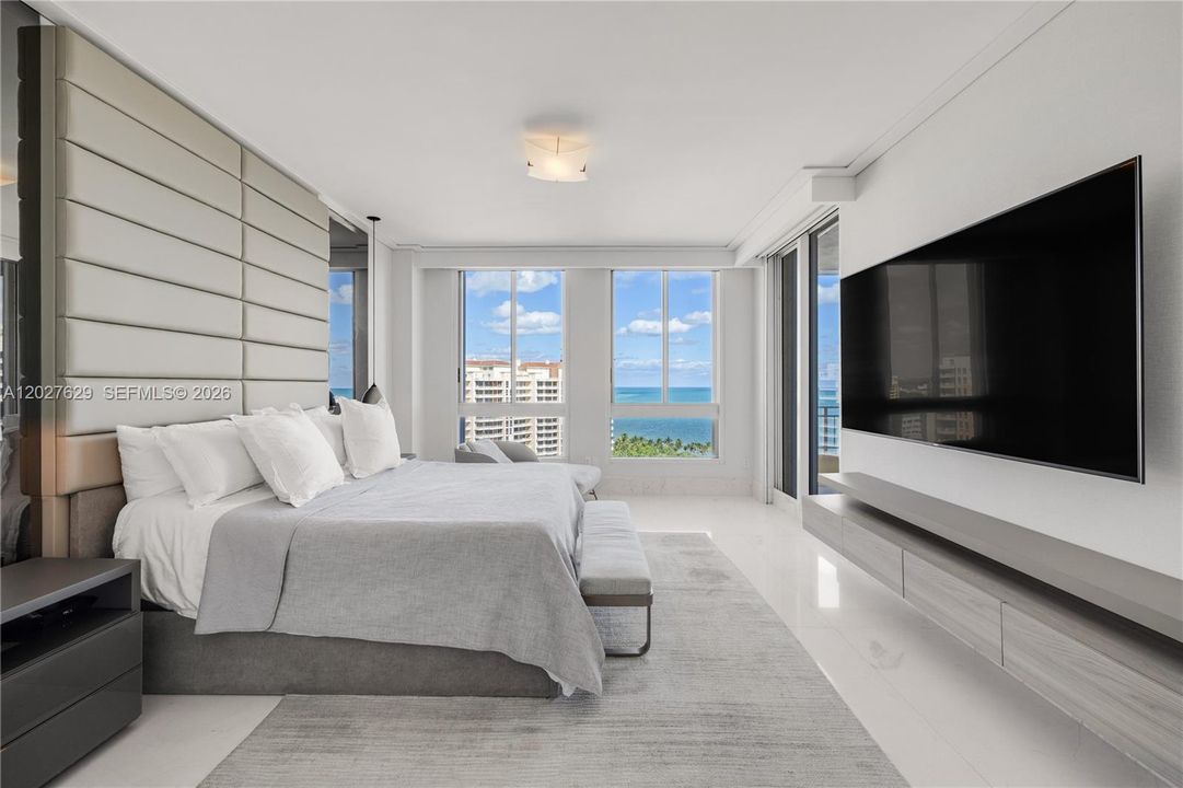 En Venta: $18,500,000 (5 camas, 5 baños, 4566 Pies cuadrados)