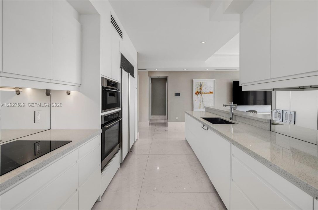 En Venta: $18,500,000 (5 camas, 5 baños, 4566 Pies cuadrados)
