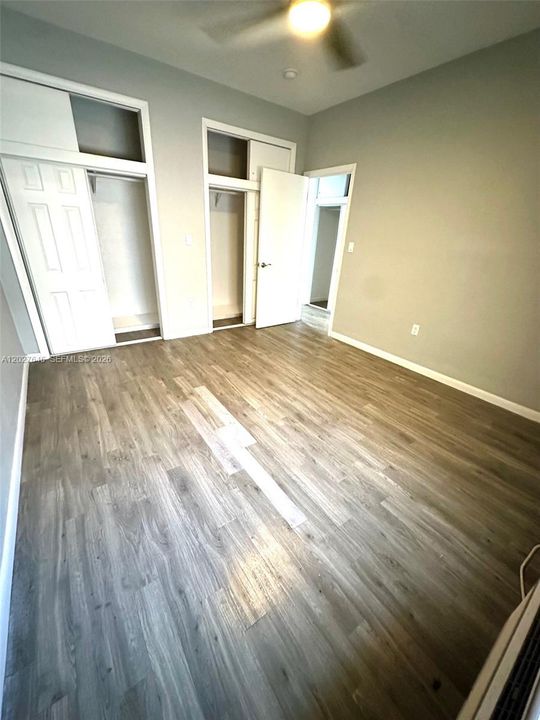 For Rent: $2,150 (1 beds, 1 baths, 8850 Square Feet)