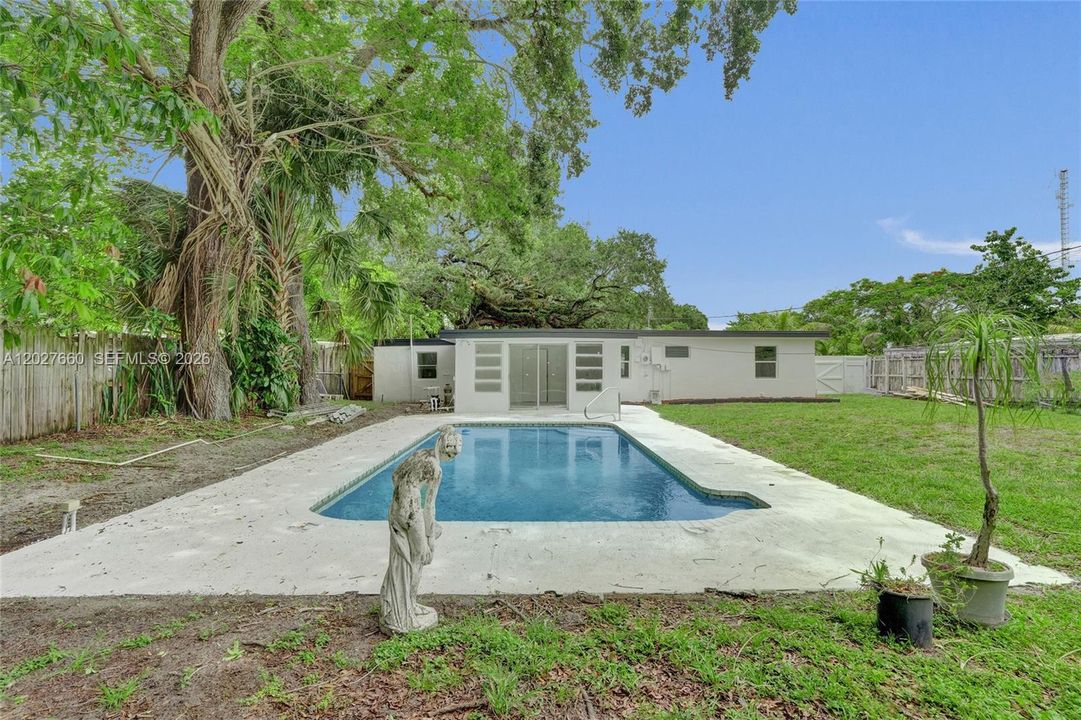Vendido Recientemente: $539,000 (4 camas, 2 baños, 1488 Pies cuadrados)